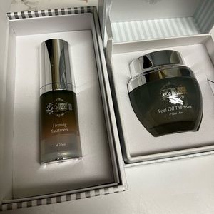 Lola Soap firming treatment & peel off the years